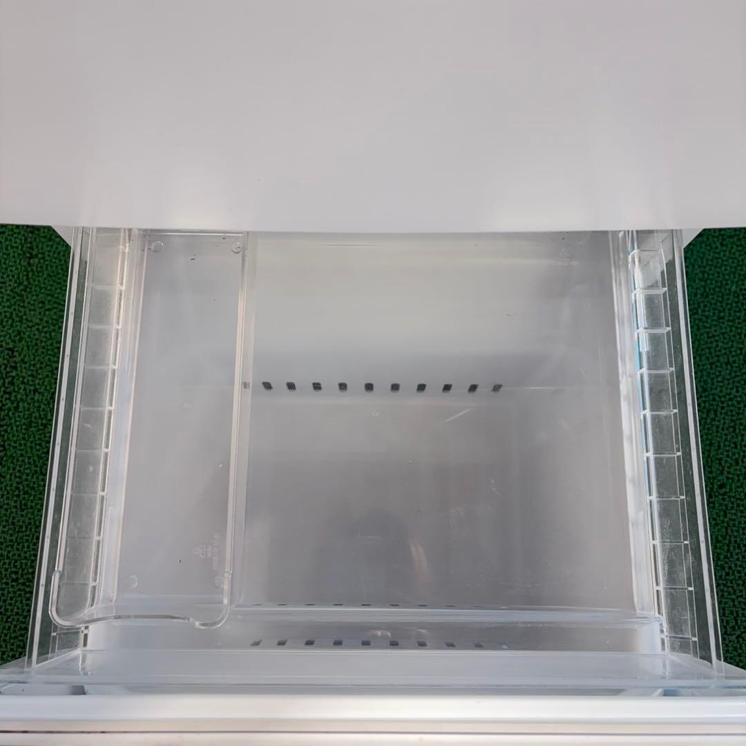 761 少し大きめサイズ　冷蔵庫　156L 小型　一人暮らし　2024年製