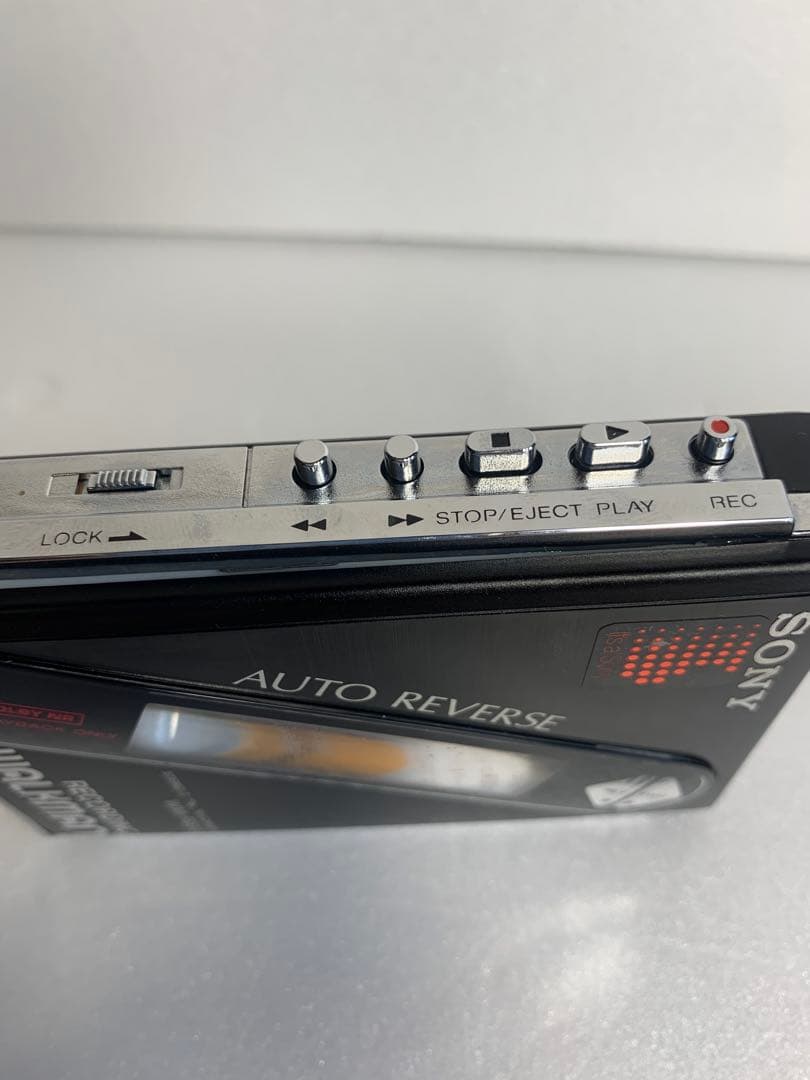 ジャンク 昭和　レトロ　ソニー ウォークマン SONY　WM-R202