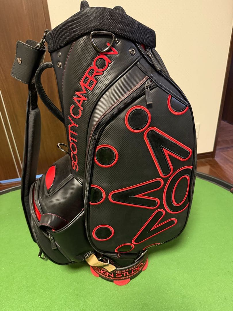 SCOTTY CAMERON キャディバッグ 黒/赤　限定品　お値下げしました‼️
