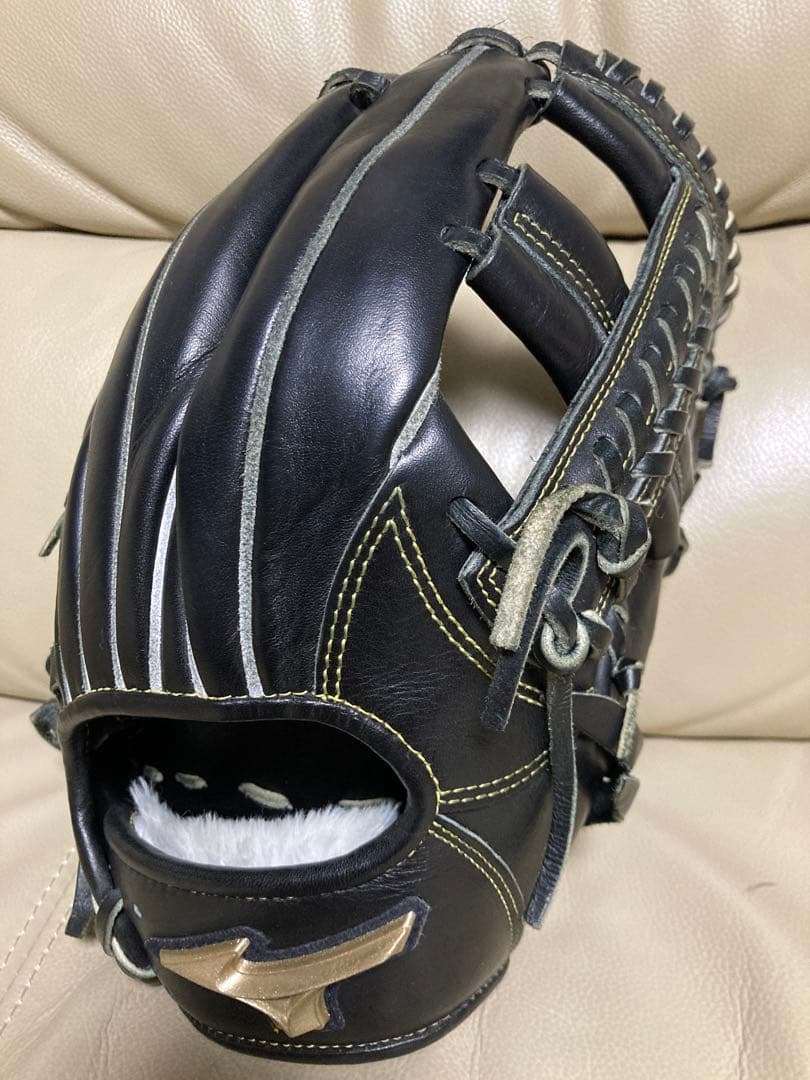 ミズノmizuno 軟式　黒　H selection 03 限定モデル　29cm