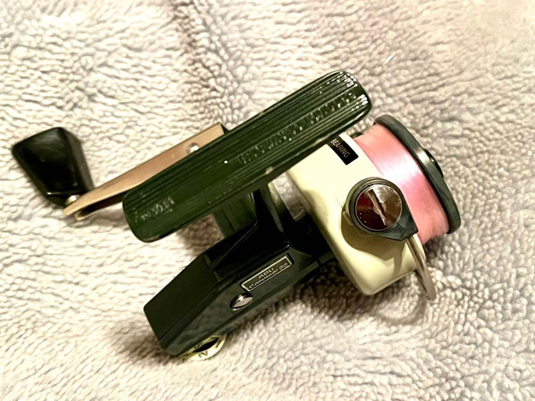 アブ　ABU カーディナル33 スピニングリール