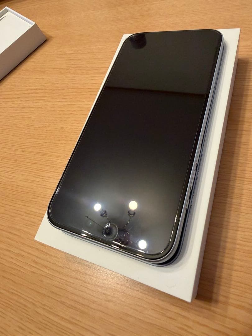 Apple iPhone 15 Plus 128GB ブルー