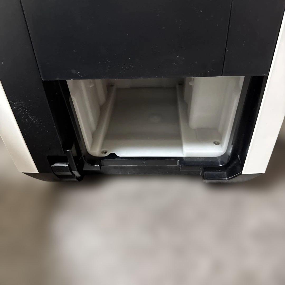 超美品　SHARP 2021年製 除加湿空気清浄機 KC-HD70-W