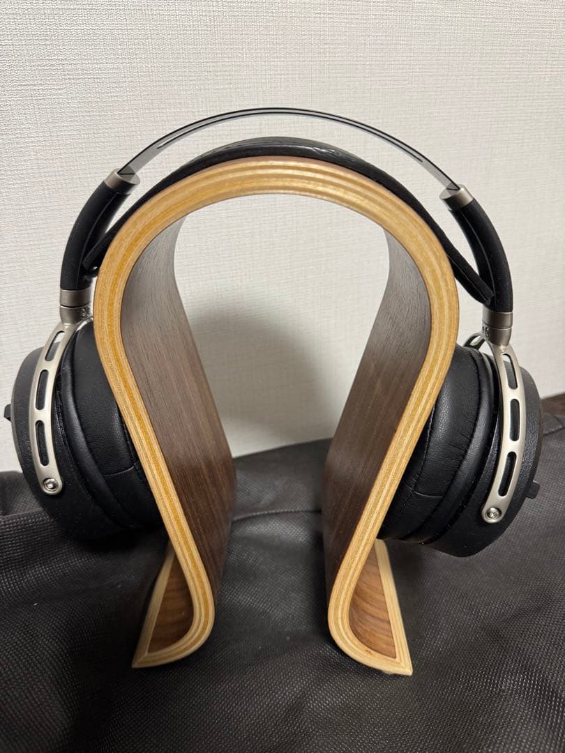 tomoworks　REVOLVE