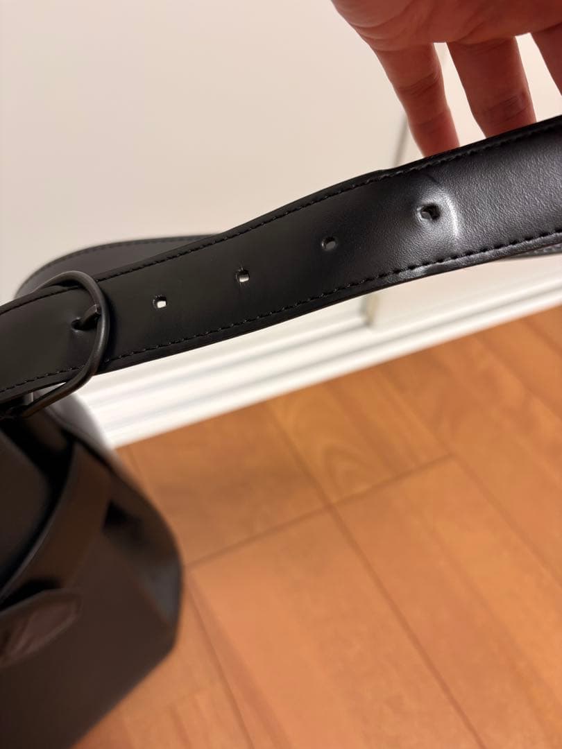 Louis Vuitton エピレザー ブラック バッグ