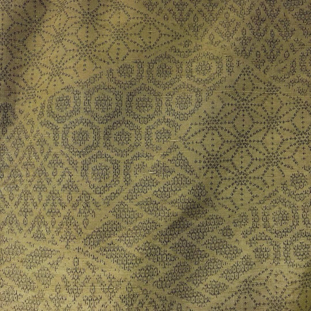 u*o様 紬　結城紬系　小紋　正絹　フルセット　真綿紬　袷　状態良好　裄丈70