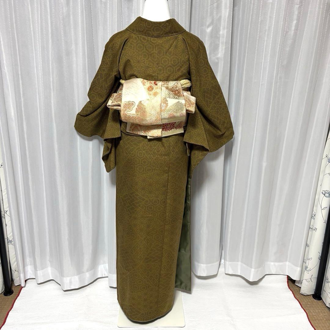 u*o様 紬　結城紬系　小紋　正絹　フルセット　真綿紬　袷　状態良好　裄丈70