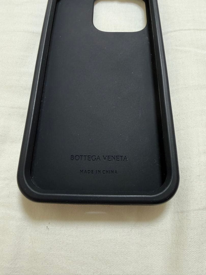 BOTTEGAVENETAボッテガiPhone16pro スマホケース ブラック