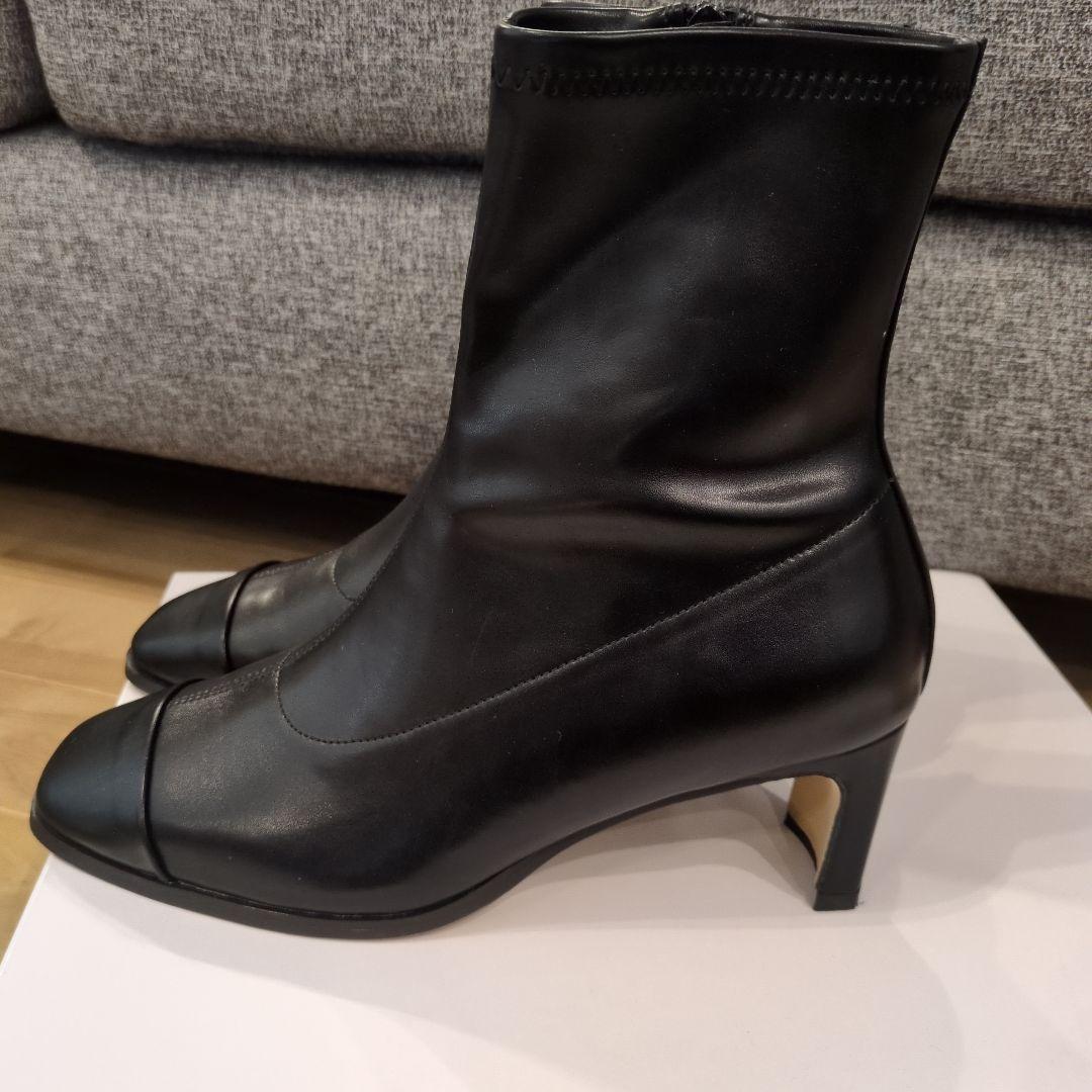 【新品未使用】ヤマダヤ nouer ショートブーツ