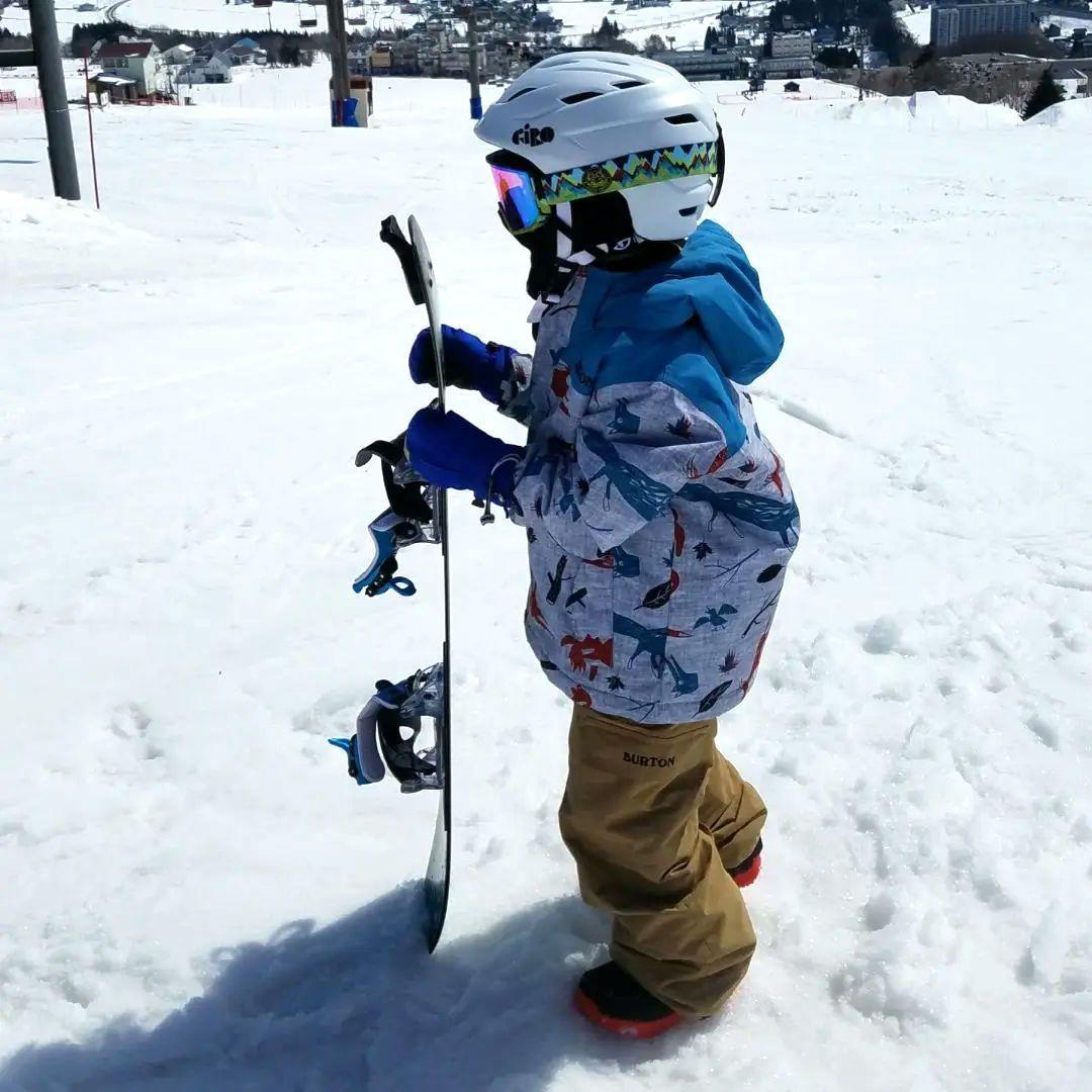 【3点セット】BURTON 子ども用スノーボードウェア　上下セットお尻パッド付き