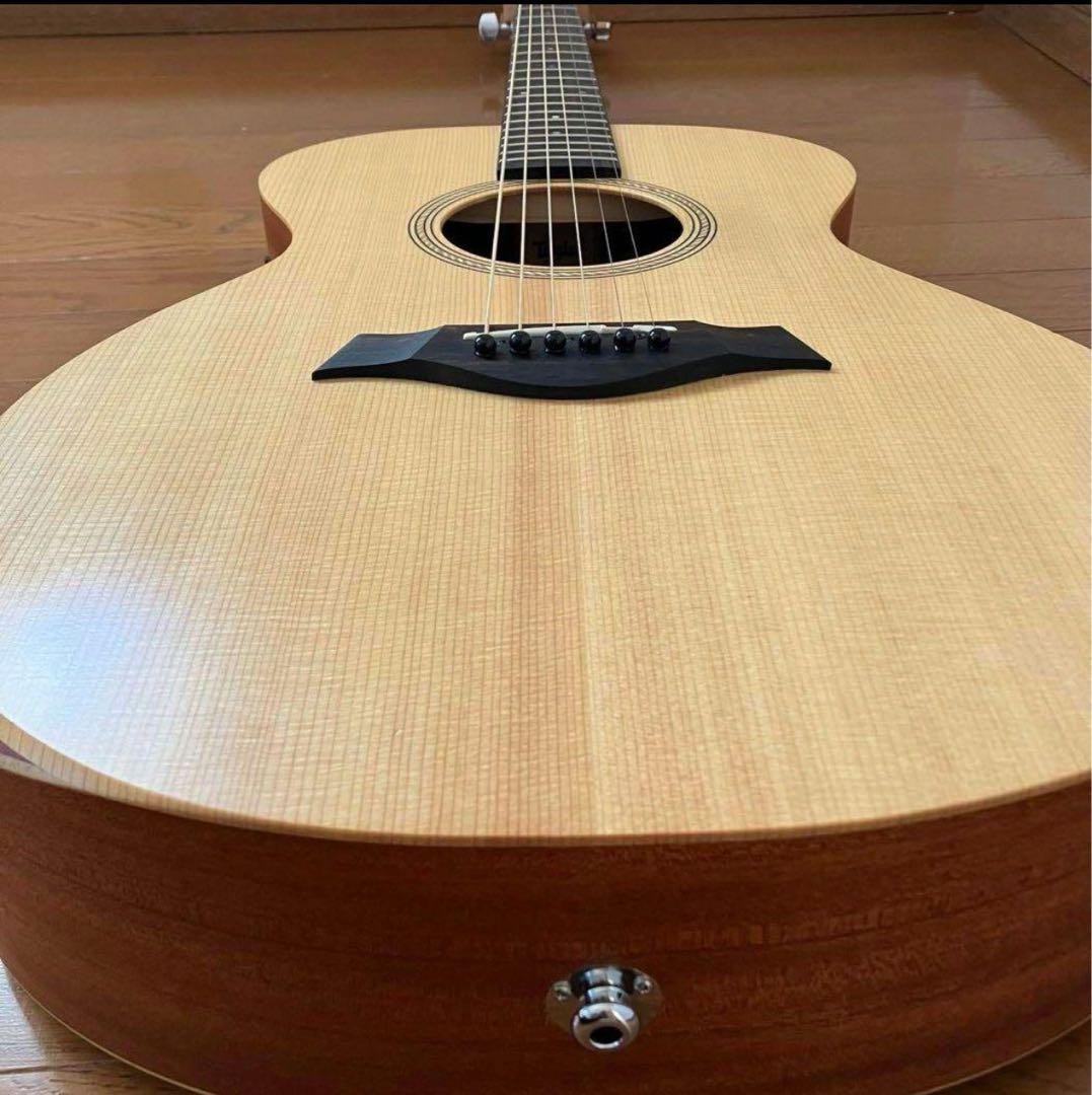 Taylor アコースティックギター ギターケース付き