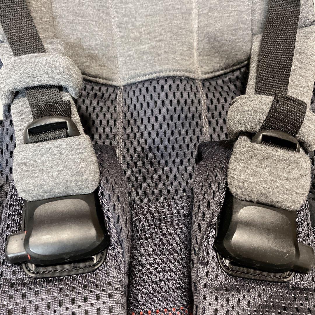 BABYBJÖRN ハーモニー　新生児　赤ちゃん　抱っこ紐