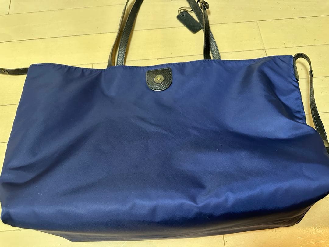 フェリージ　トートバッグ　レザー リバーシブル　Felisi ネイビーステッチ