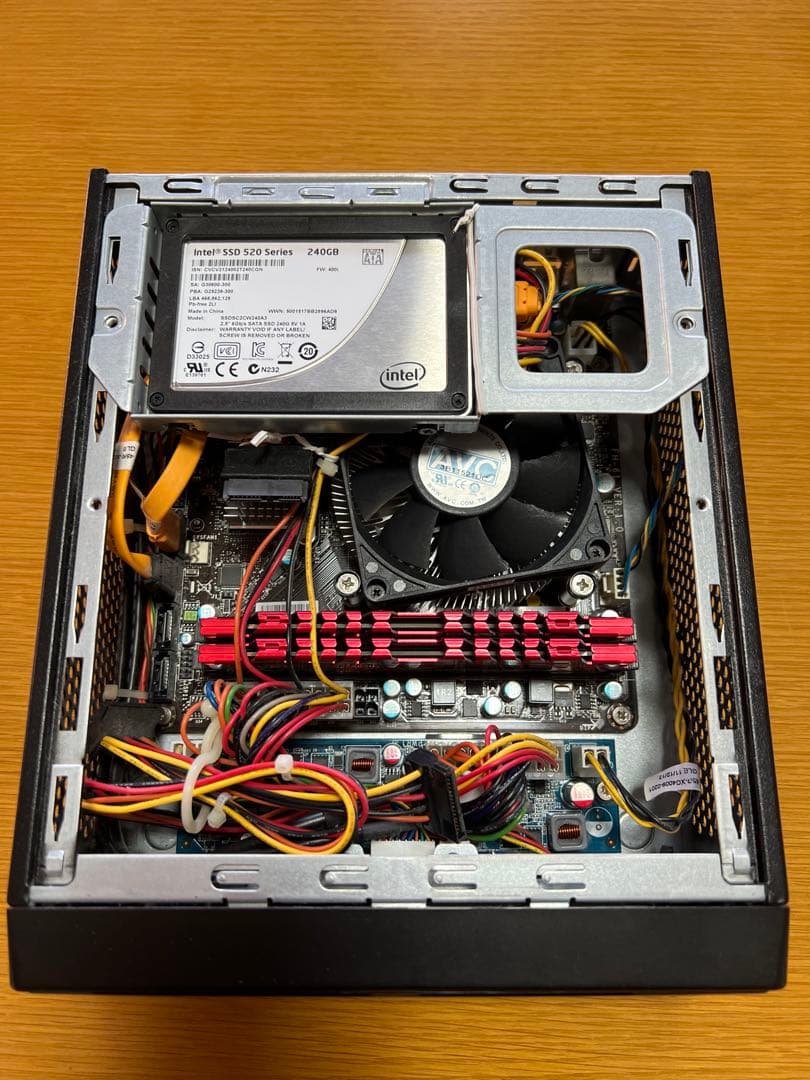 Shuttle ミニPC XH61 windows11Pro