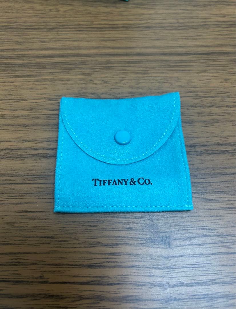 ティファニー(Tiffany) ピアス　ダイヤ　X ホワイトゴールド　片耳