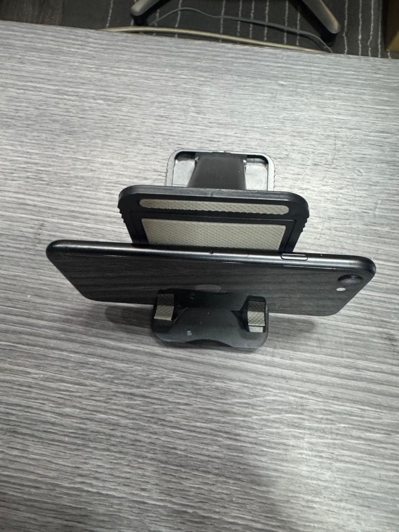 ジャンクApple iPhone se2 大容量256GB シムフリー本体