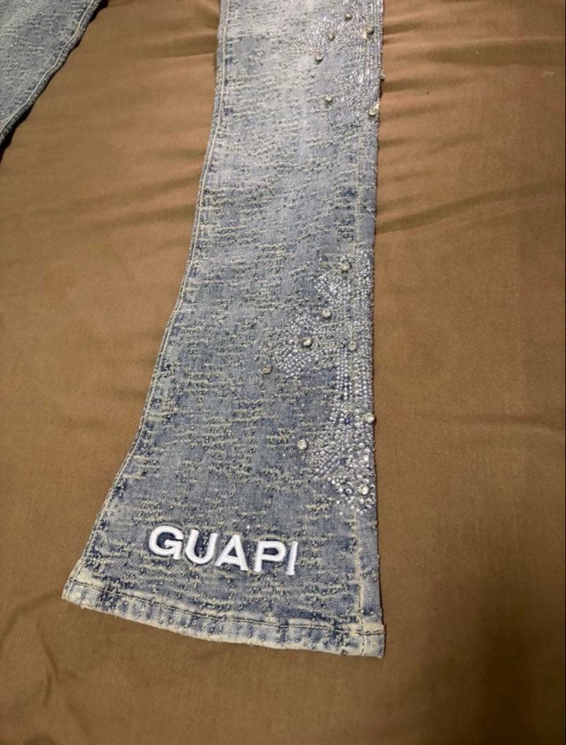 GUAPI スリムフィットデニム 32