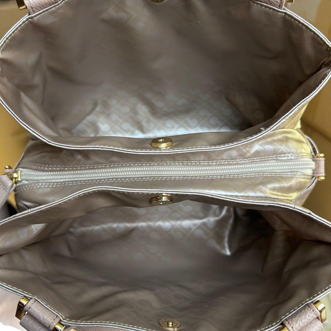 未使用　ゲラルディーニ　ソフティ　ショルダーバッグ　2way　肩掛け　斜め掛け