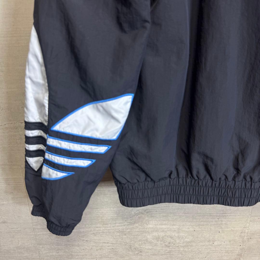 adidas　アディダス　トレフォイル刺繍　黒　ナイロンジャケット　L 目黒蓮