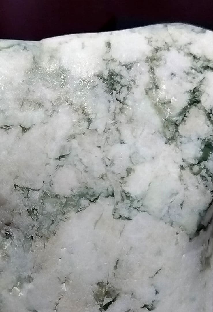 ★翡翠原石★糸魚川転石硬玉【姫川・川ズレ磨き石555ｇ】