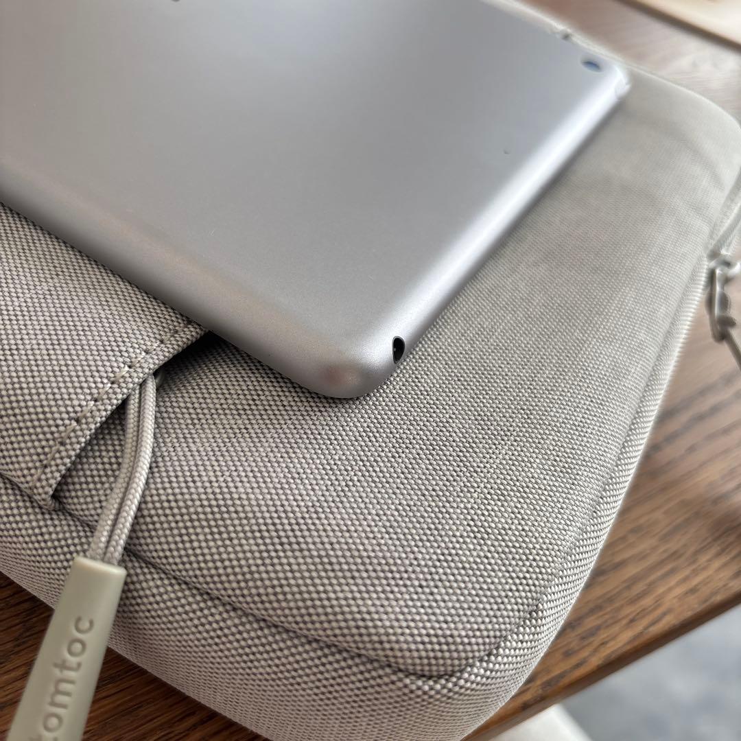 iPad 第5世代 スペースグレイ 32GB Wi-Fiモデル