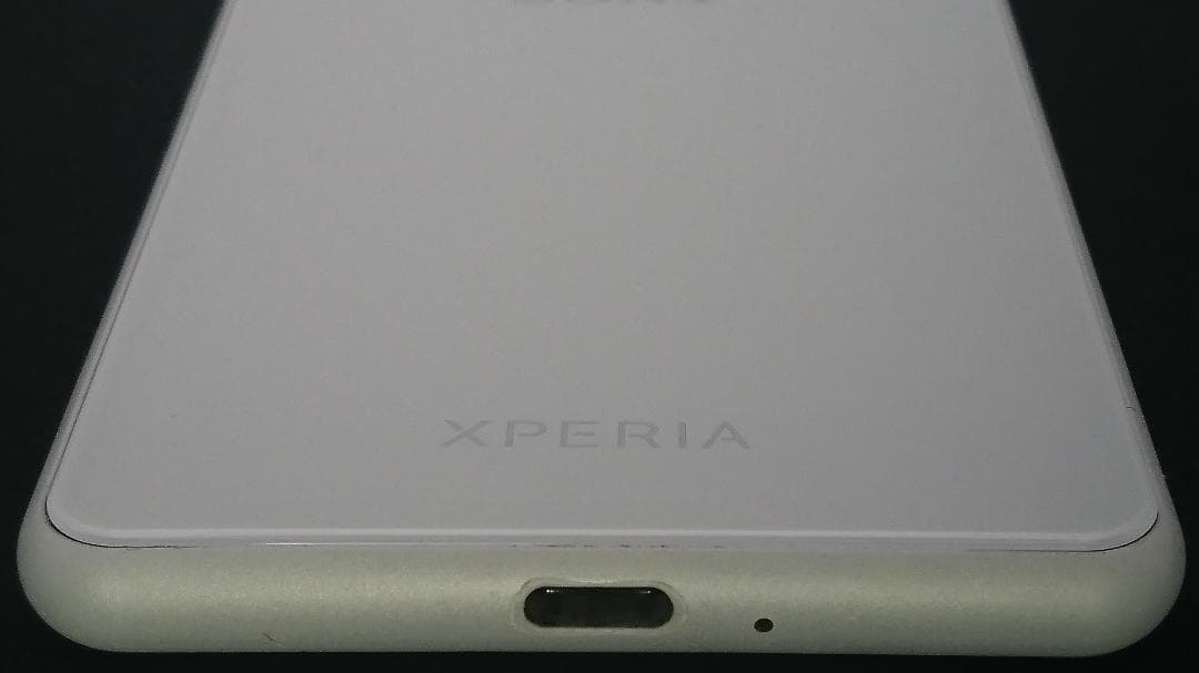 SONY Xperia 10 ll XQ-AU42 ホワイト