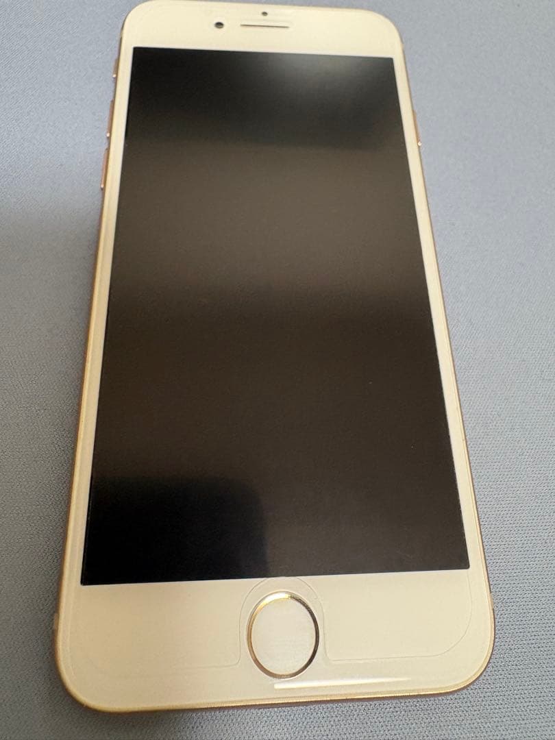 i Phone 8 Gold 64GB　SIMフリー（Apple通販）