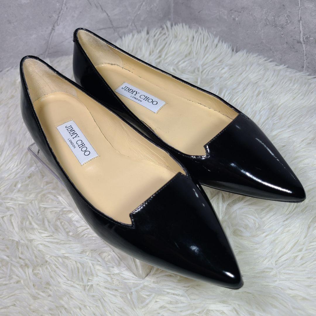 【JIMMY CHOO】Attila　アティラ　ブラックエナメルフラットシューズ