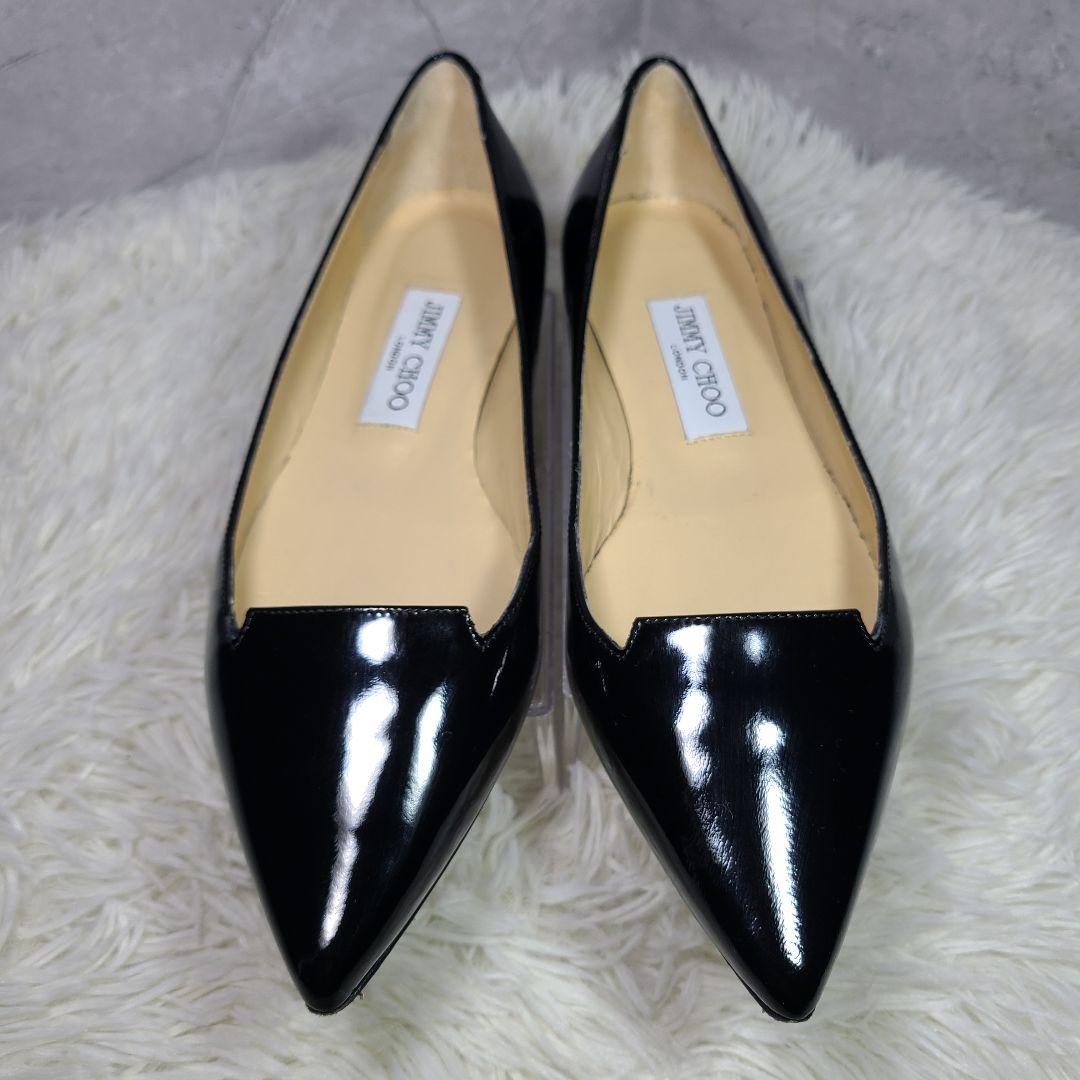【JIMMY CHOO】Attila　アティラ　ブラックエナメルフラットシューズ