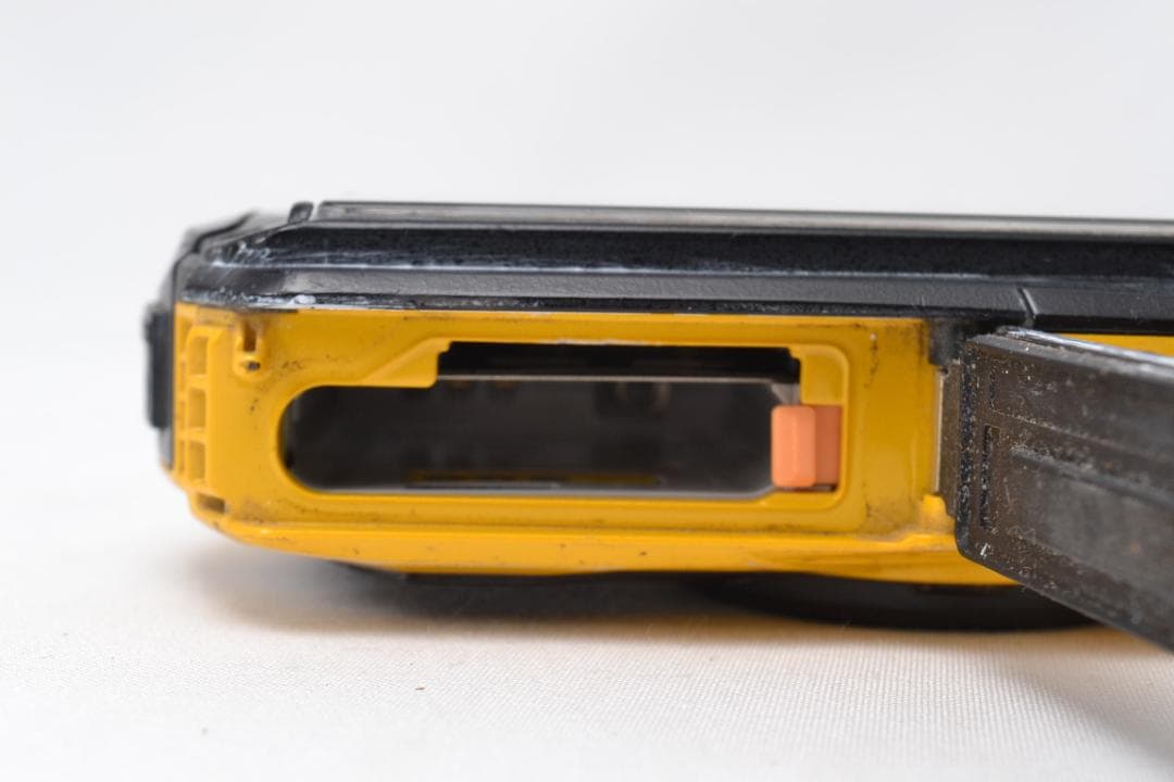 リコー　RICOH WG-40 防水・耐衝撃カメラ