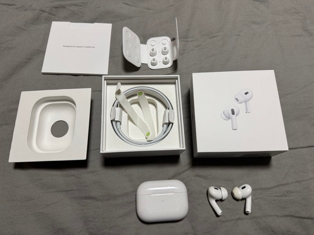 AirPods Pro2 ライトニング 本体 箱・充電ケース付き 付属品あり