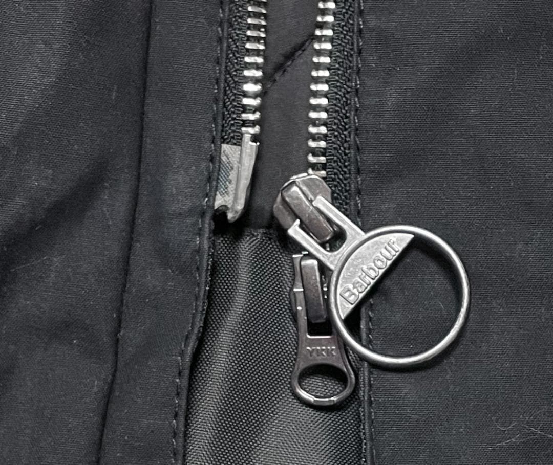 日本未発売 バブアー【BARBOUR】フード付きワックスコットンジャケット 黒L