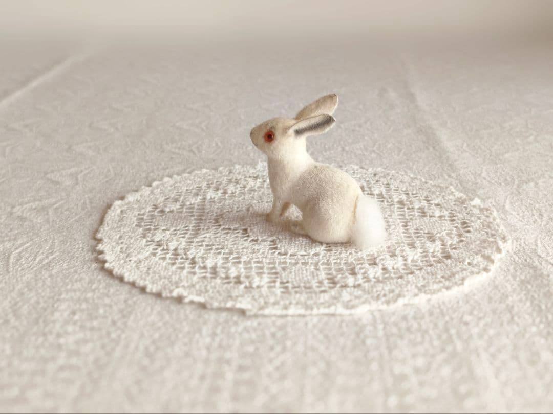 【✳︎toto✳︎さま】vintage ୨୧ 真っ白な 可愛い ウサちゃん