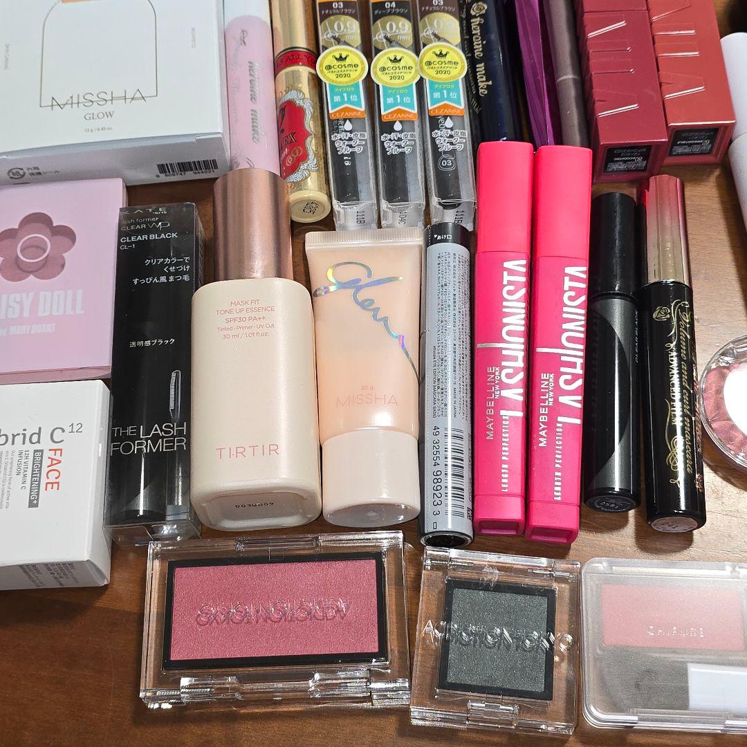 100点以上化粧品スキンケアヘアケアその他まとめ売り新品美品多数おまけ200点