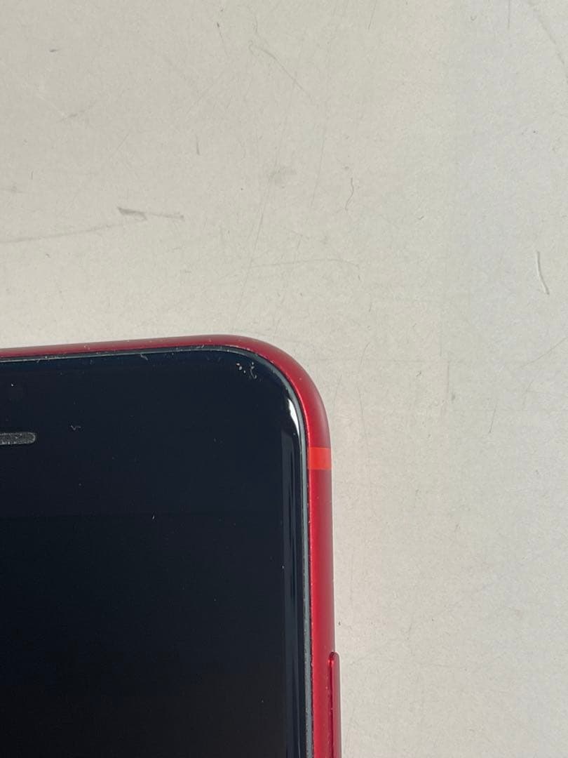 iPhone8 64GB 匿名発送　SIMフリー　最大充電82%