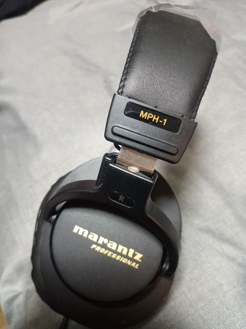 YAMAHA　AG06セット（マイク、ヘッドホン付き）