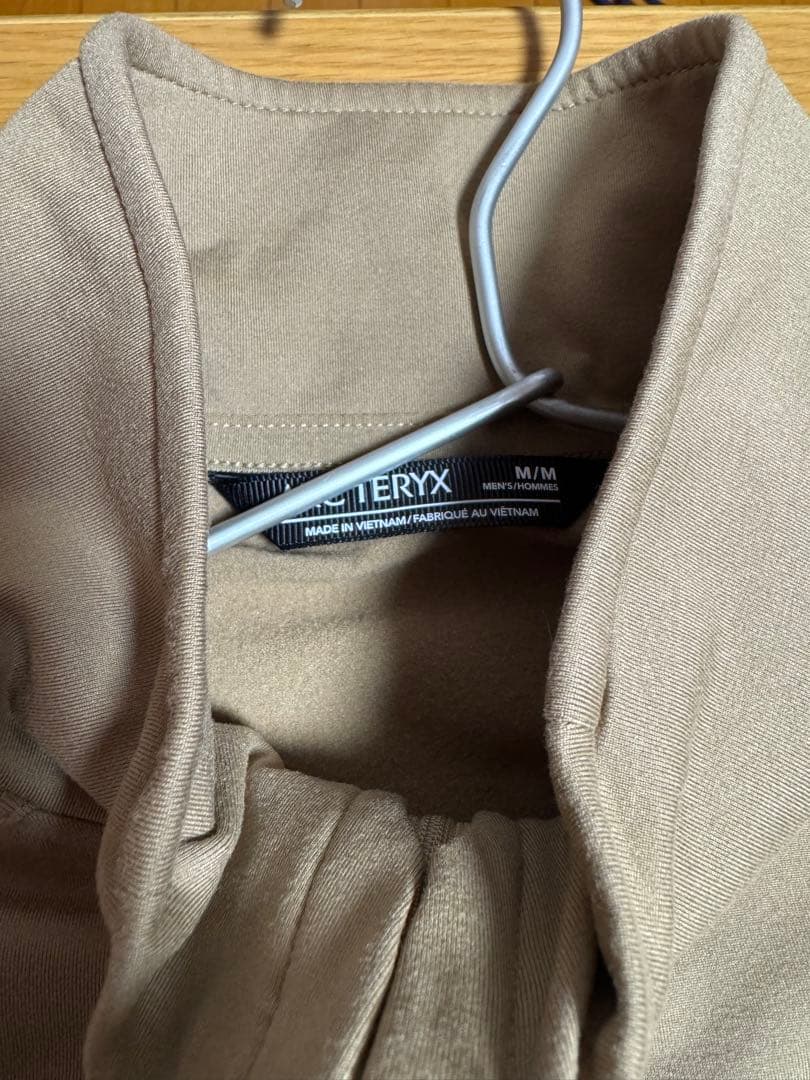 ARC'TERYX ベージュ カイヤナイトジャケット M