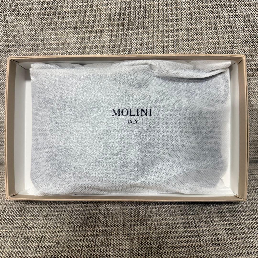 年内売切り希望MOLINI スマホショルダーウォレット　グレイ