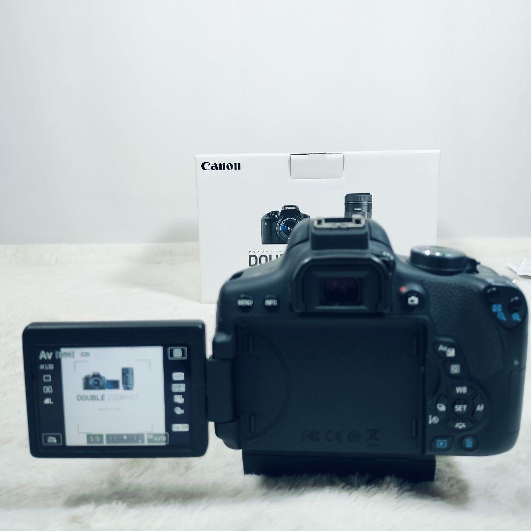 【完品☆動作確認済】Canon EOS Kiss X8i　ダブルズームキット