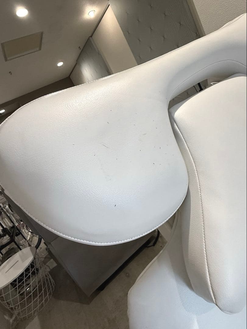 美品⭐️タカラベルモント製　アイラッシュリクライニングチェア　リーチェ　白