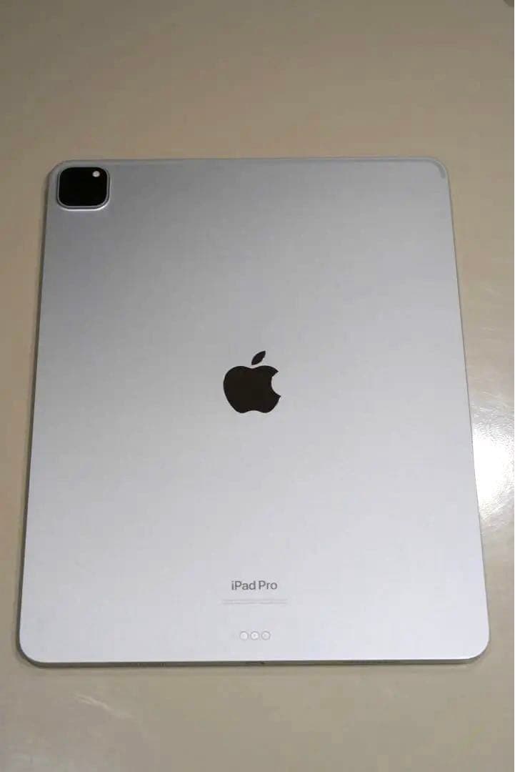 iPad Pro 12.9（Wi-Fi）キーボード、ペンシルセット！