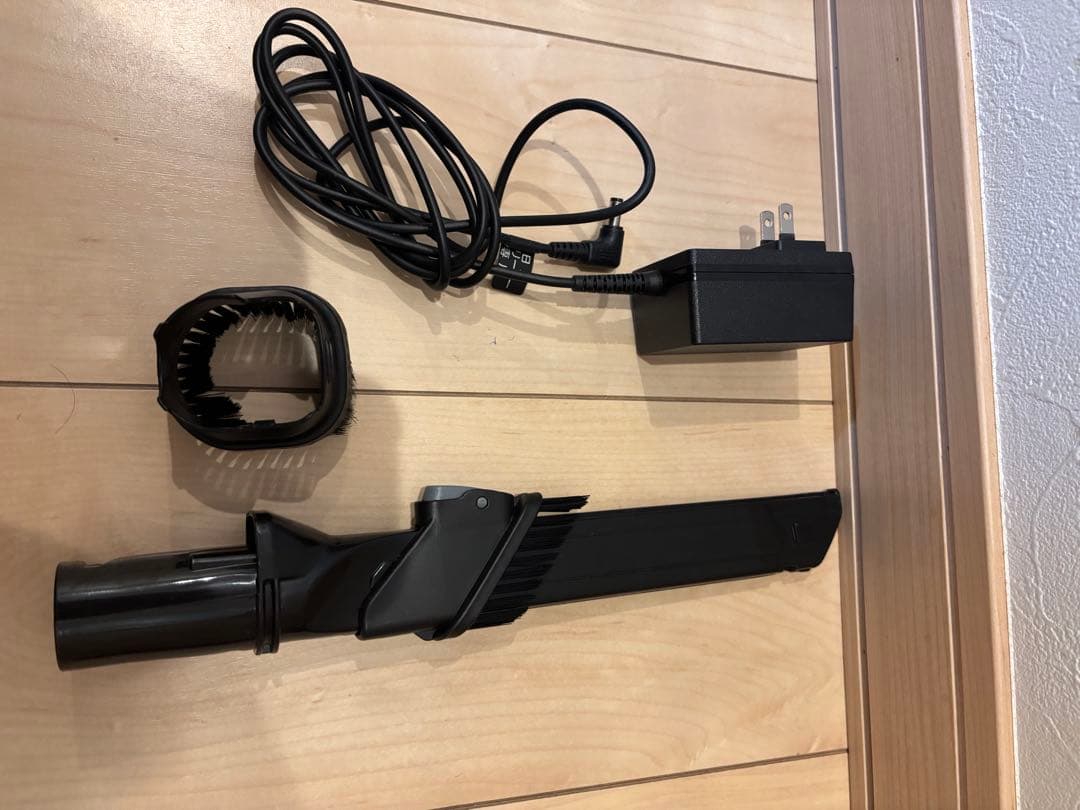 HITACHI 掃除機　PV-BL3K 収納付スタンド緑LED BT未使用近