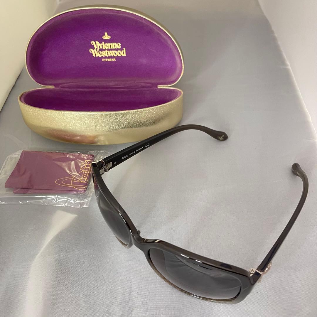 vivian westwood サングラス　ヴィヴィアン　ケース付き