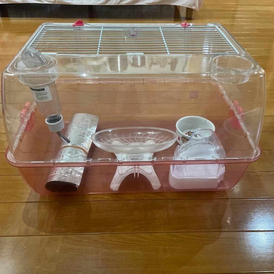 小動物用クリアケージ ホイール、ヒーター、トイレ、餌入れ、パイプ付き