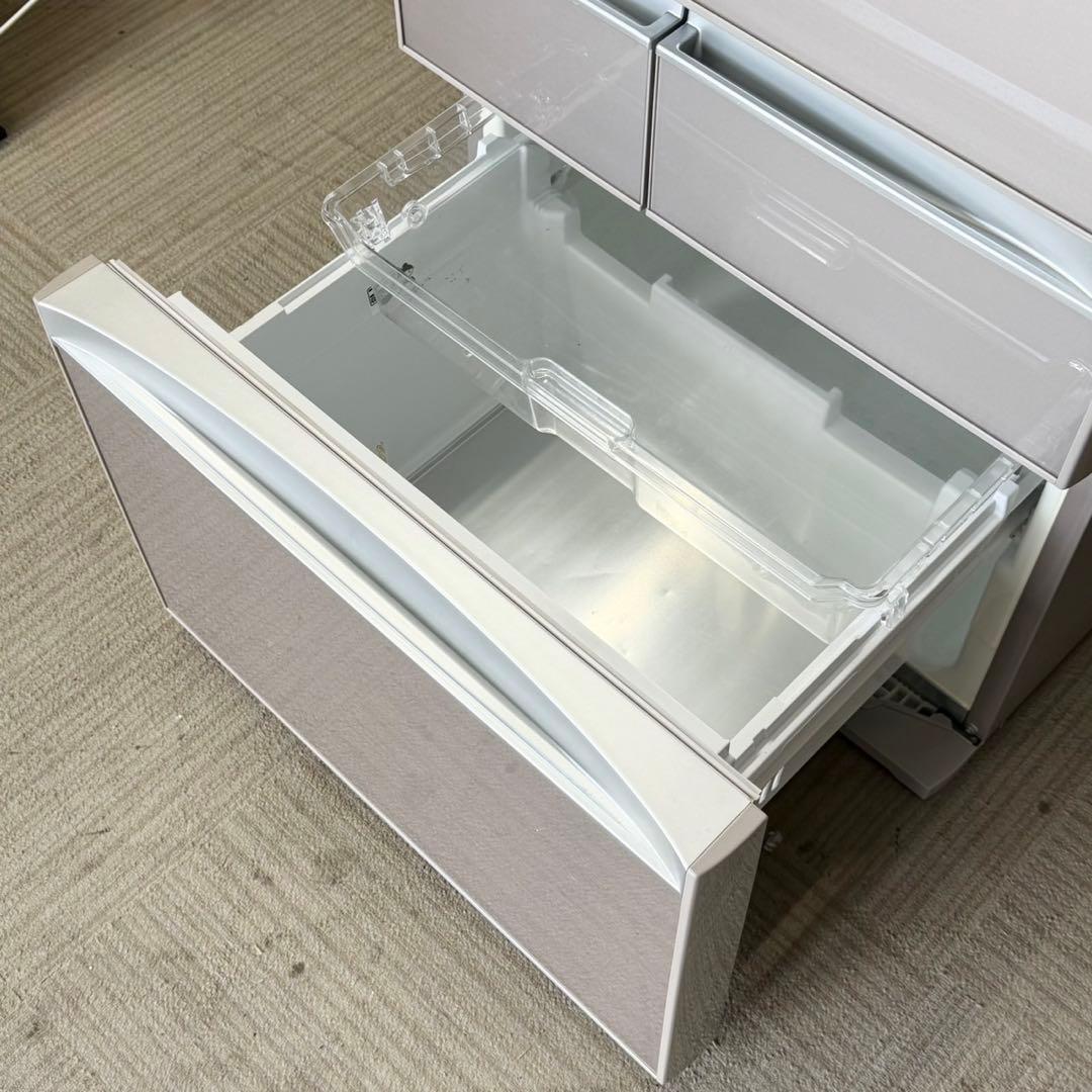 東芝 426L冷蔵庫 ガラスドア タッチパネル まんなか野菜室