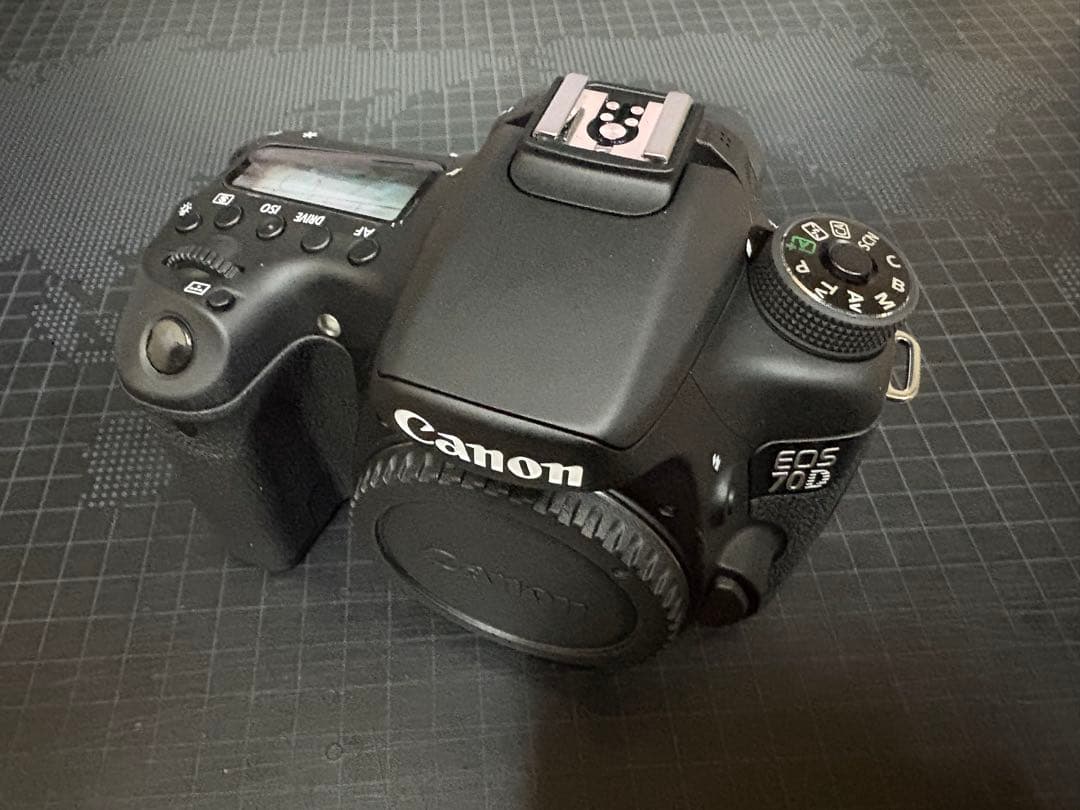 さっちゃん様【美品】Canon EOS 70D ボディWi-Fi機能付