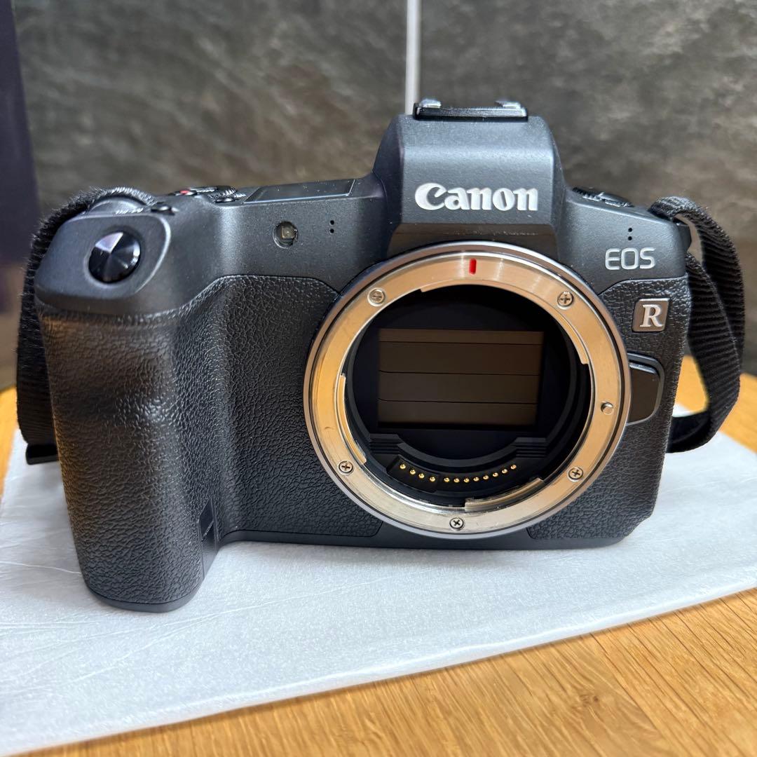 【美品】Canon EOS R ミラーレス一眼カメラ 本体 /外箱あり