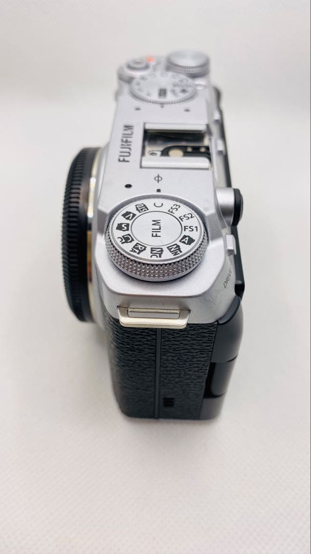 Fujifilm X-M5 ミラーレスカメラ シルバー※グリップおまけつけました