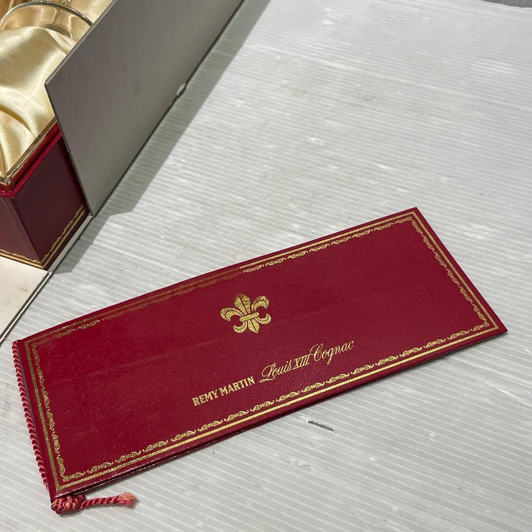 ②Baccarat レミーマルタン ルイ13世 グラス　空瓶 バカラ　箱入り