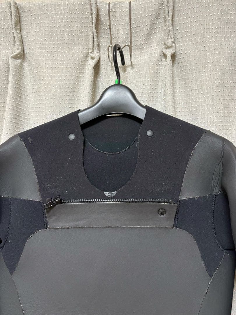 BREAKEROUT(ブレーカーアウト)5×3mm セミドライ メンズ Mサイズ